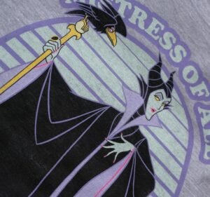 Playera Máscara De Látex Mistress Of All Evil Mujer