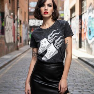Playera Máscara De Látex Disney Love Hate Mujer