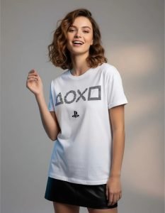 Playera Máscara De Látex Greatness Awaits Mujer