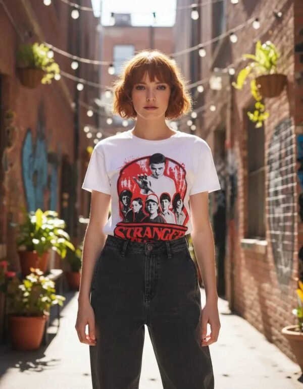 Playera Máscara De Látex Back To The Upside Down Mujer