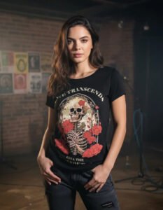 Playera Máscara De Látex Love Transcends Mujer
